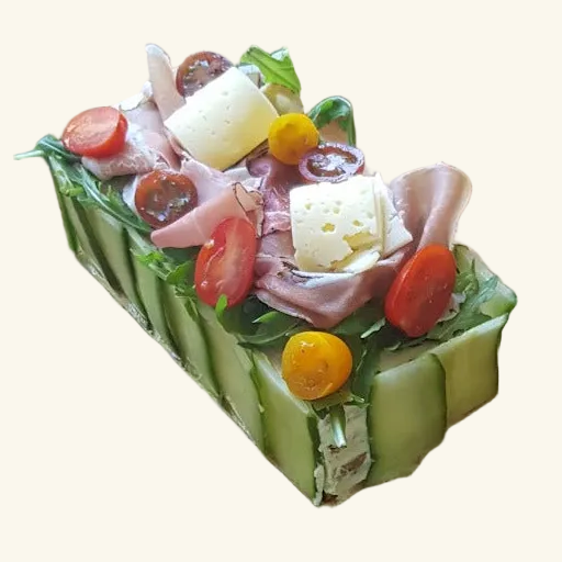 Smårgåstårta för två med kufttorkad skinka och ost